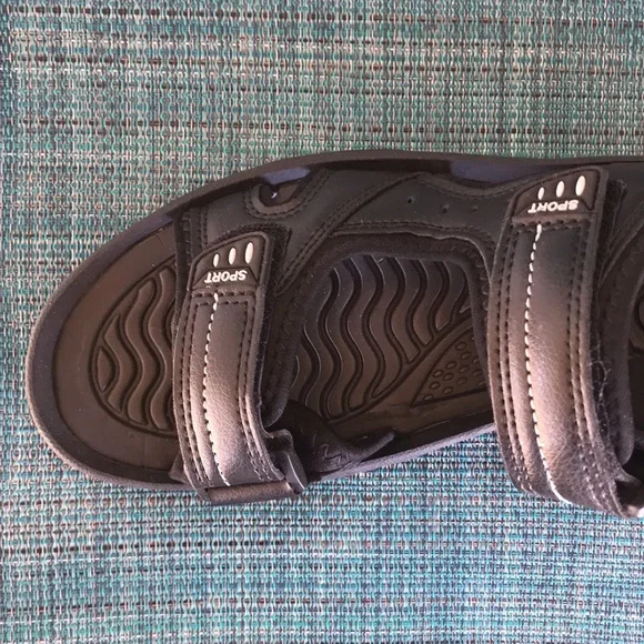 Sports Athletic Walking Sandals for women. - Picture 4 of 6